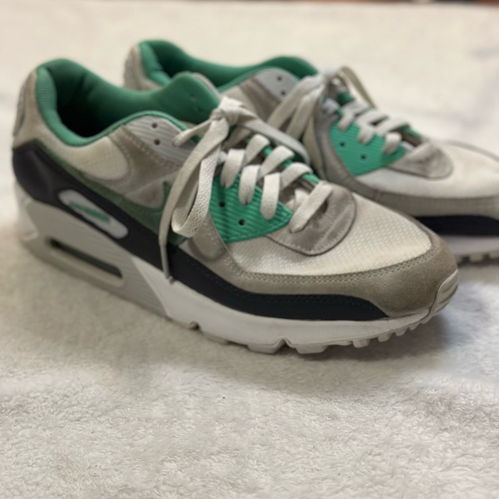 Nike Air Max 90 Green and Gray Sneakers